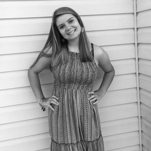 Meet your Posher, Lacy